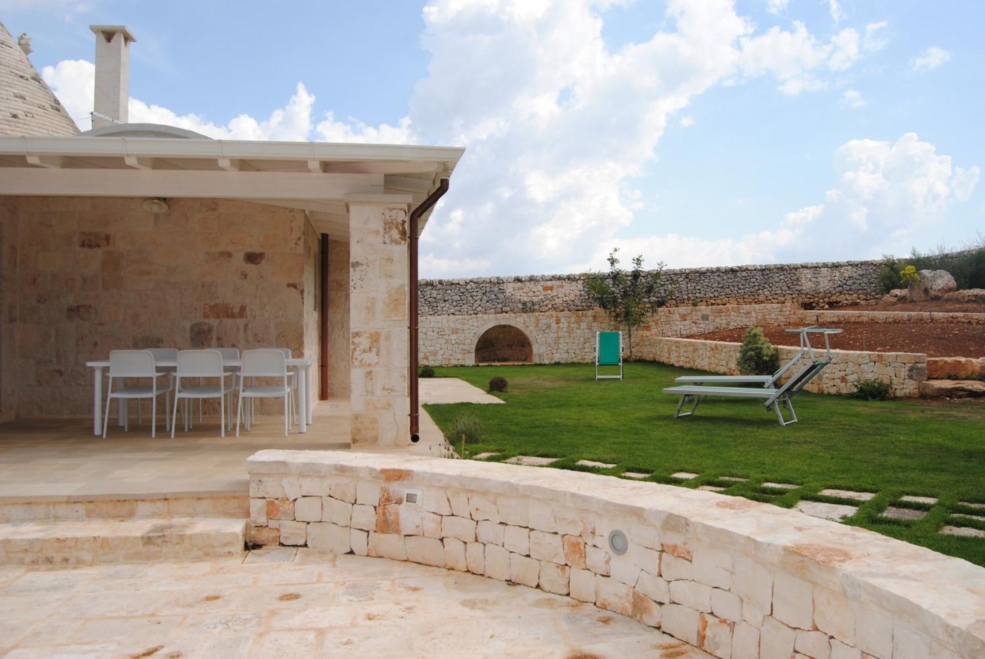 Trullo Amato With Exclusive Pool Villa *
